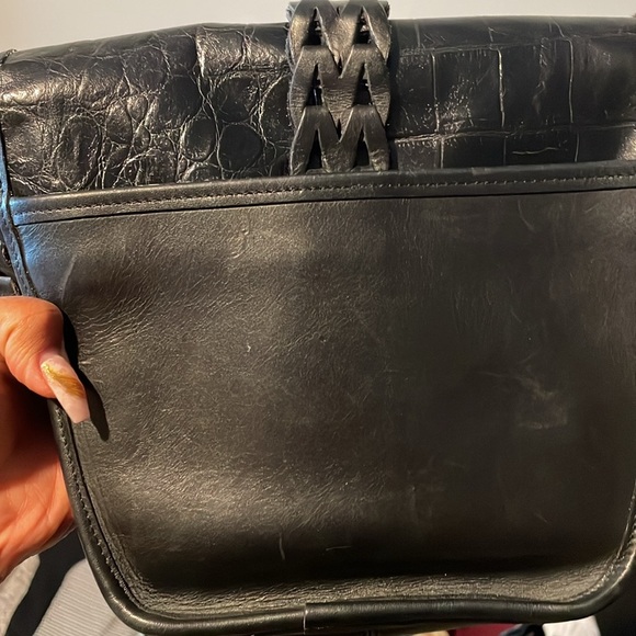 Brighton Buckle Leather Croc Western Crossbody - Picture 7 of 8